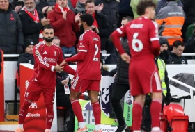 "Enfild" uzdisao zbog Salaha, Liverpul pobedio i nekako sačuvao mrežu! Kada je na "Bridžu" gusto, tu je Malo Gusto!